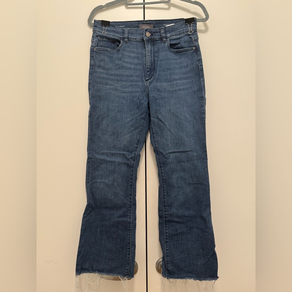 DL1961 Indigo Straight Leg Women's Jeans
